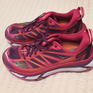Hoka shoes size 8